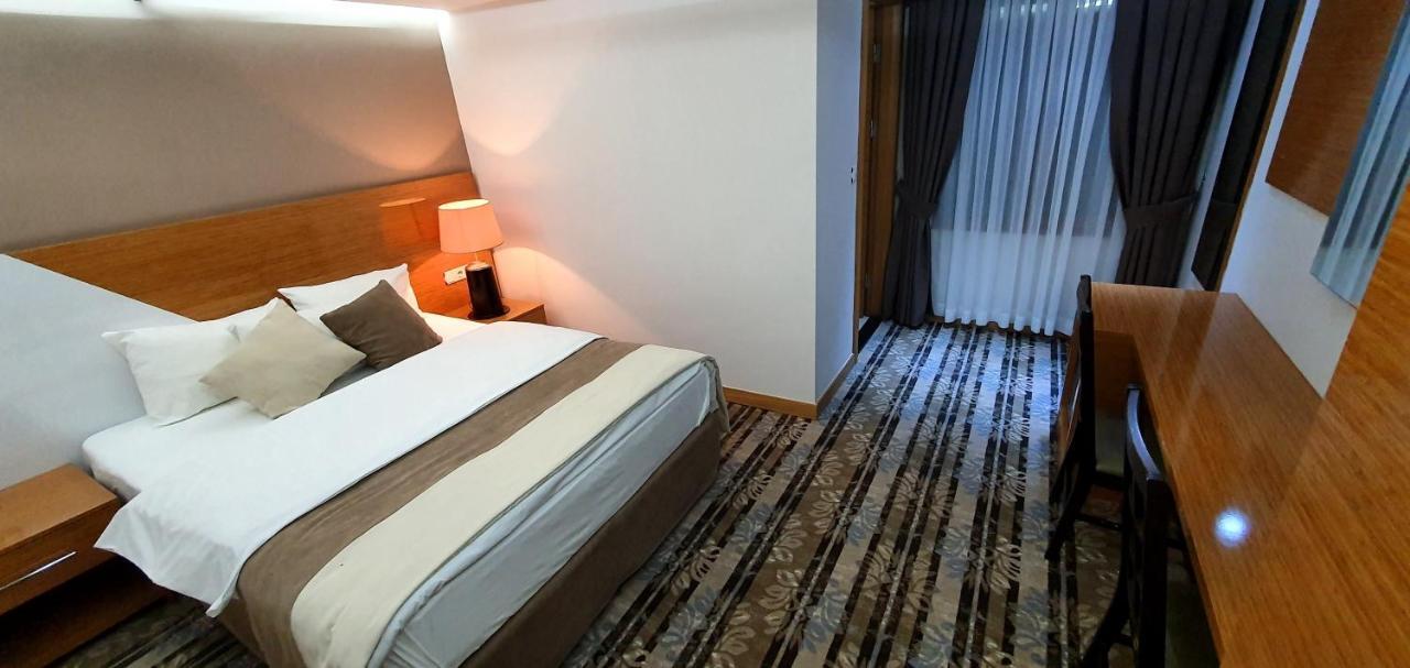 Bulvar Hotel İzmir Luaran gambar