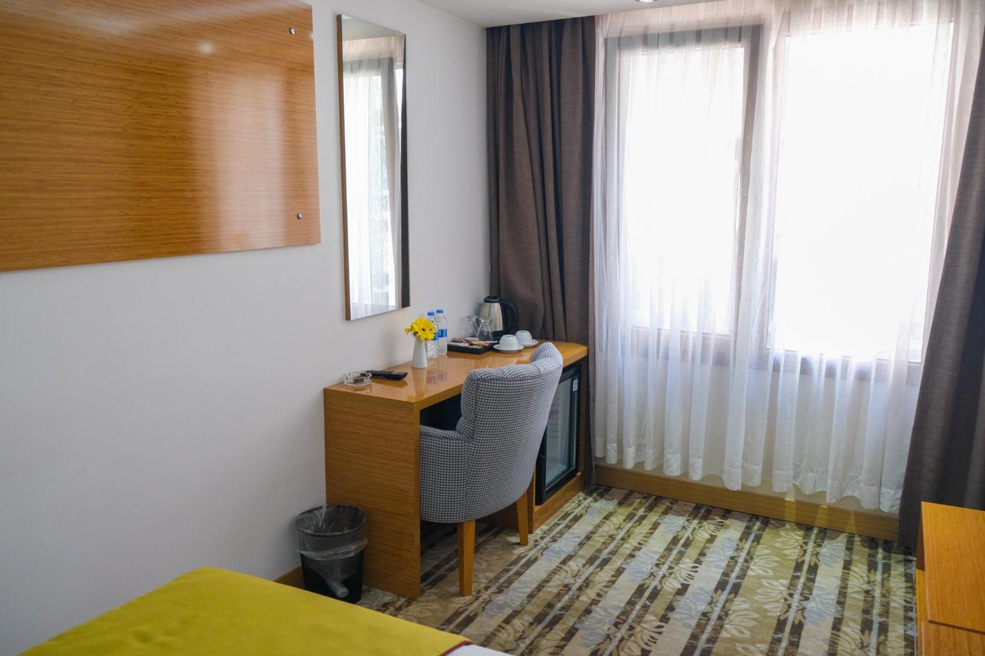 Bulvar Hotel İzmir Luaran gambar